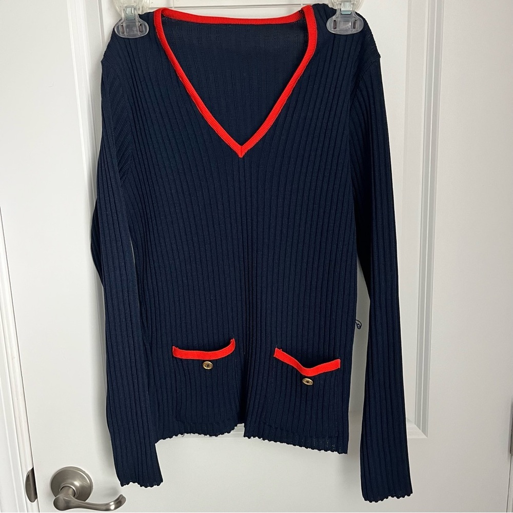 Vintage lLGWU Union Made Y2K Navy V-Neck Cozy Ribbed Knit Feminine Fall Sweater